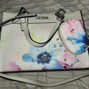 Guess purse!